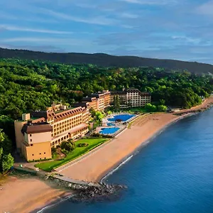 Resort Hvd Riviera Ultra & Mineral Pool - Private & Free Parking, Goldstrand